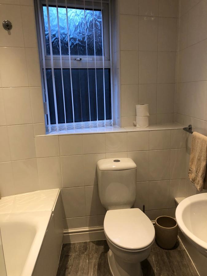 Апартаменти No 32 - Large 2 Bed Near Sefton Park And Lark Lane Ліверпуль Екстер'єр фото